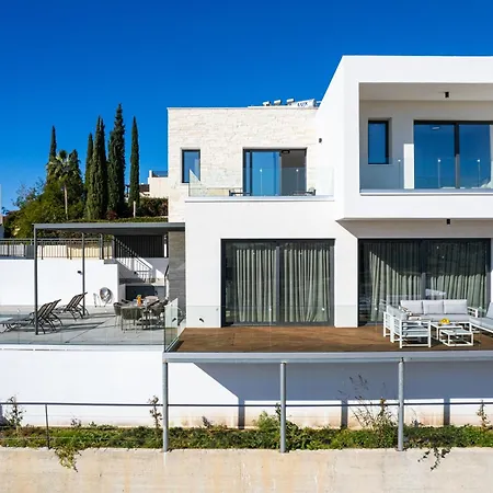 Elysian Heights Luxury By Nomads Vilă Paphos