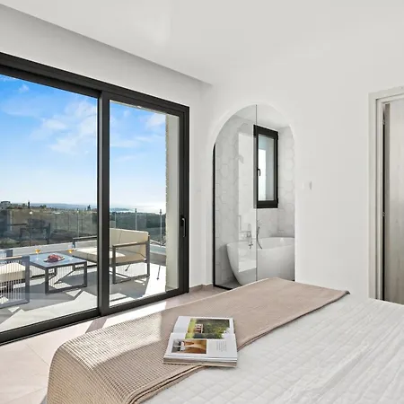 Elysian Heights Luxury By Nomads * פאפוס